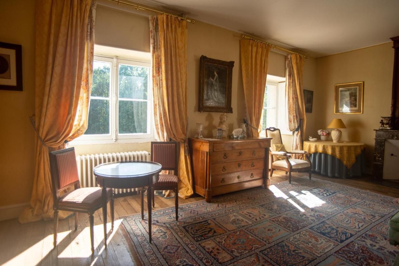 Chateau De Rhodes ラ・バスティッド・ド・セルー エクステリア 写真
